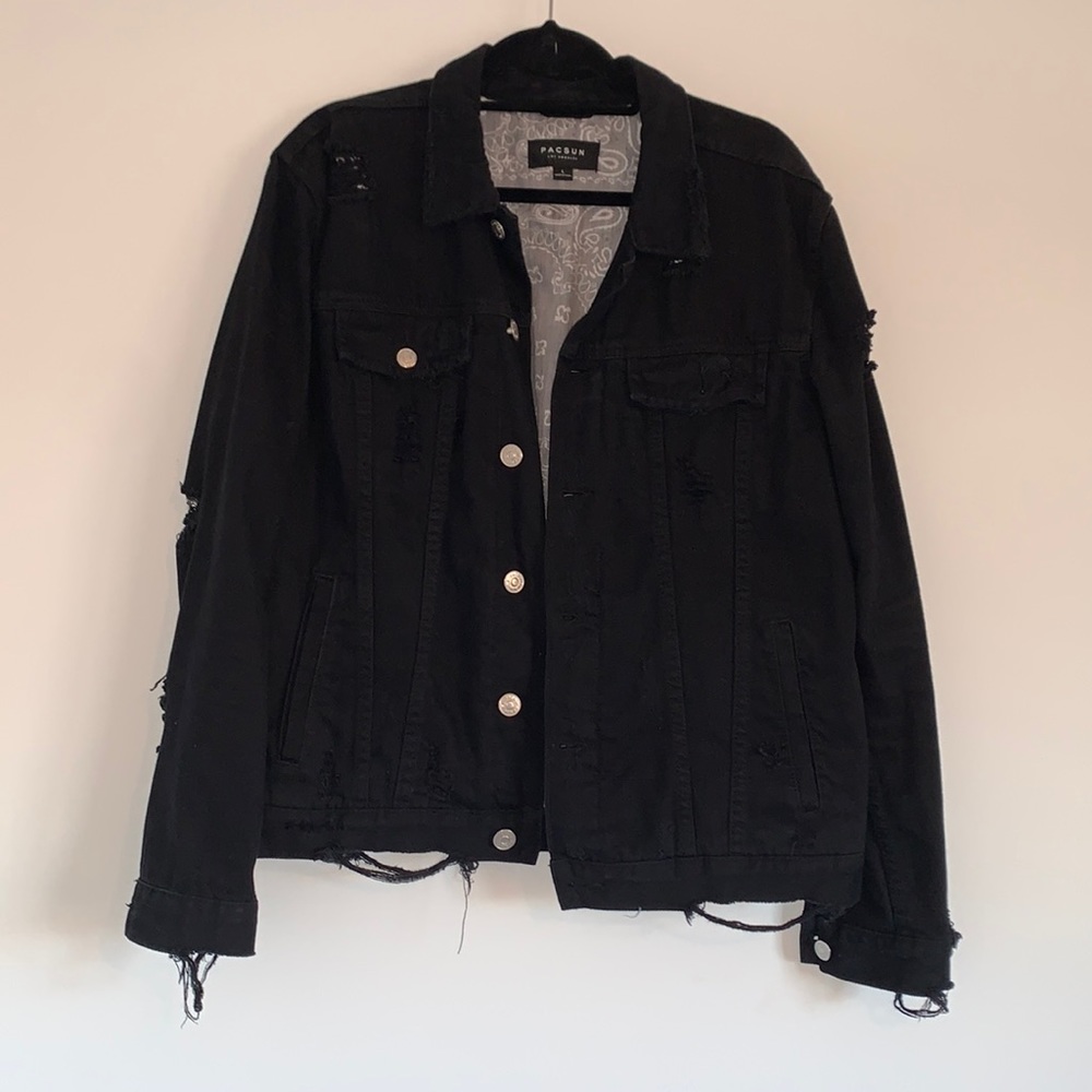 Pacsun Distressed Denim Jacket in Black - LARGE
